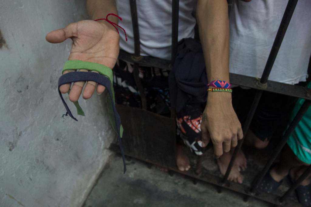 Help Venezuela Foundation - Ayudanos Difundiendo