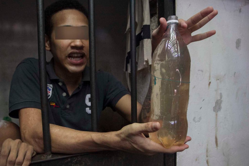 Help Venezuela Foundation - Ayudanos Difundiendo