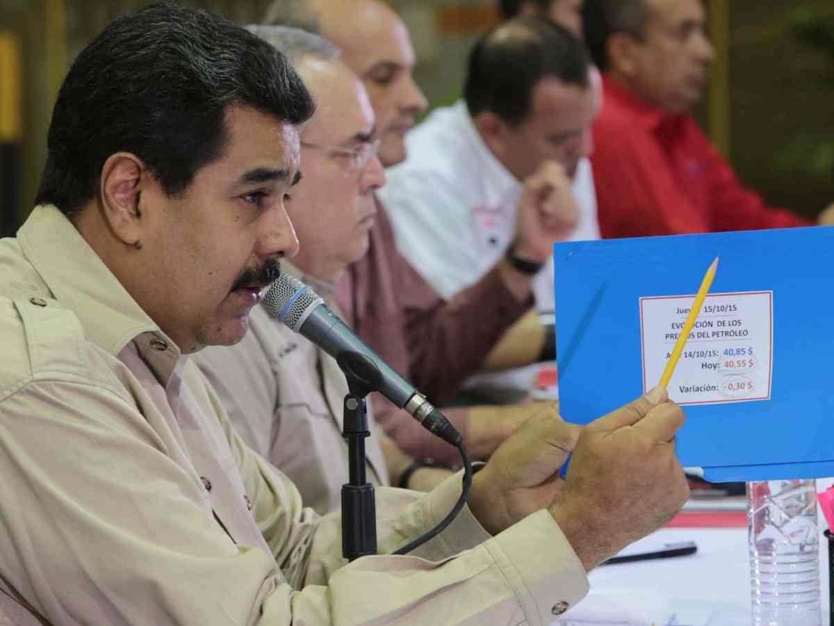 Maduro firmó contrato colectivo para la salud con el aval de los sindicatos socialistas