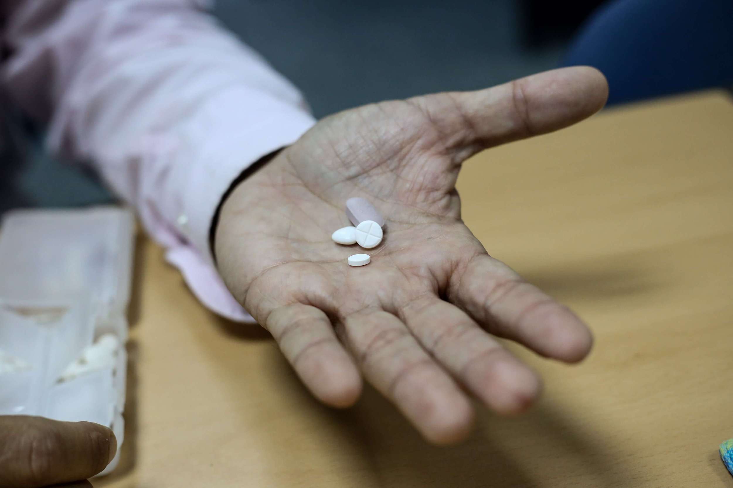 medicinas, crisis de la salud.