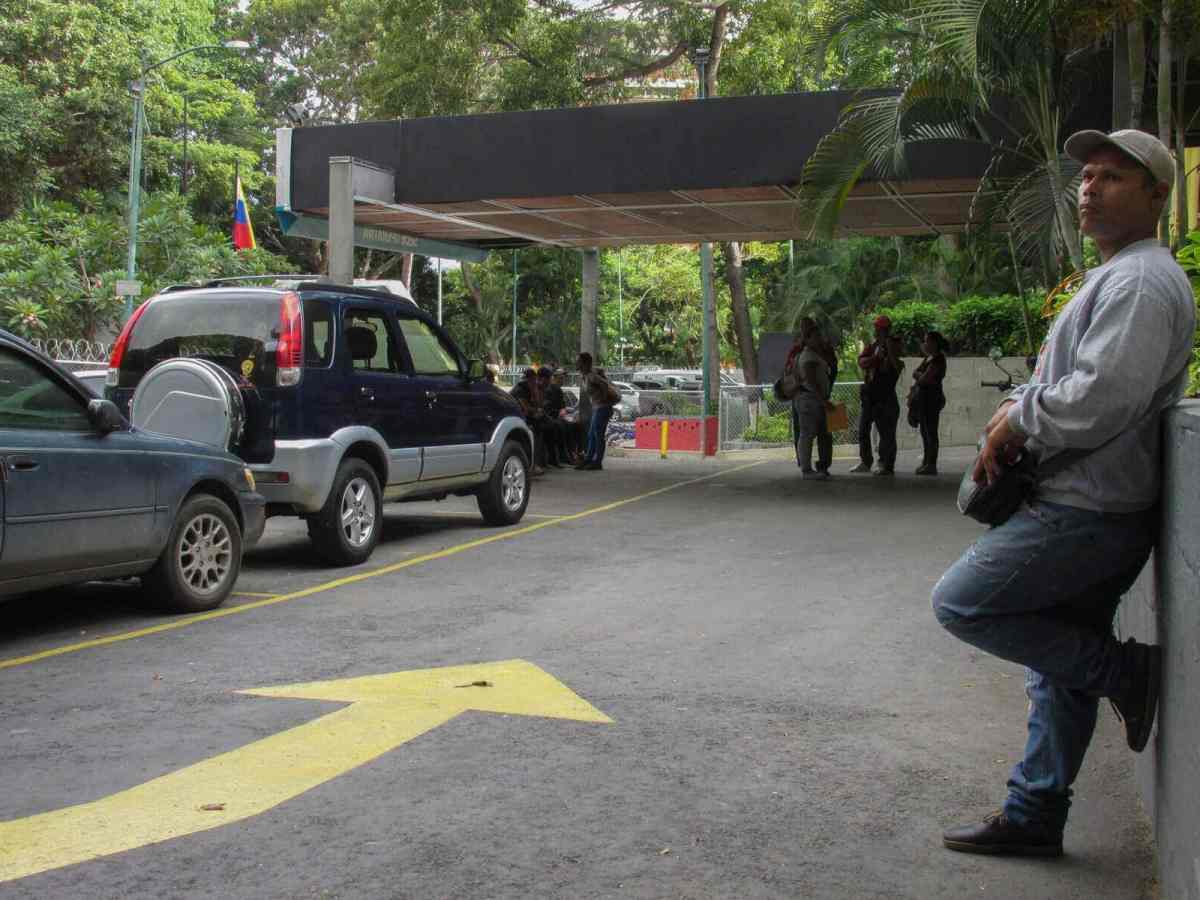 Asesinaron a estudiante de Aeronáutica por rozar una moto