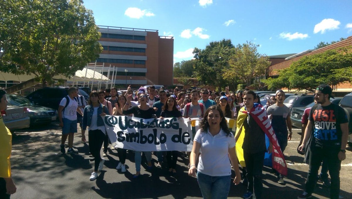 Movimiento Estudiantil de la UCAB rechazó llamado a elecciones y exigió al CNE cumplir con la Constitución