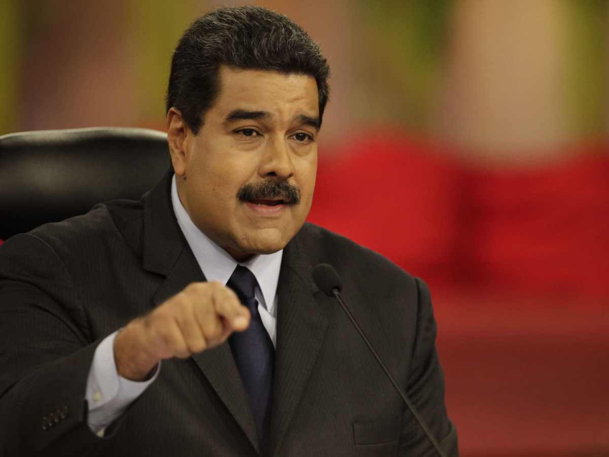 Nicolás Maduro aumenta salario a finales de 2017