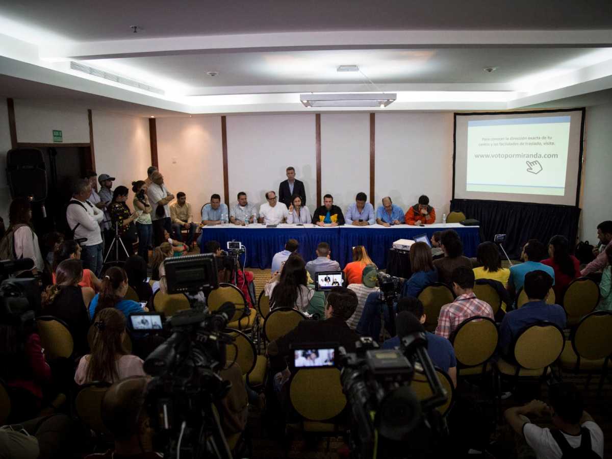 Rueda de prensa. MUD.