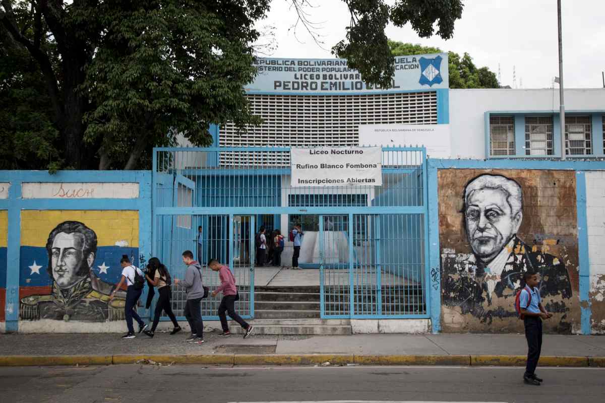Colegios Coche, Colegio Pedro Emilio Coll.