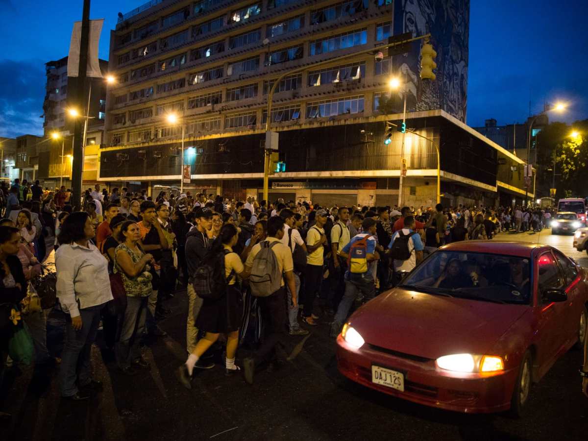 Colapso de transporte publico San Martin, Capitolio, Capuchino