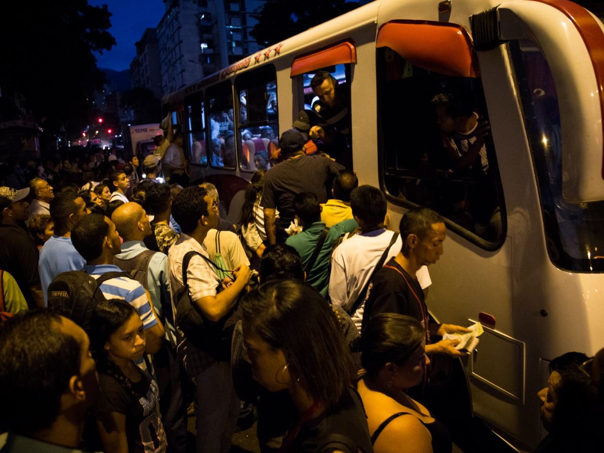 Colapso de transporte publico San Martin, Capitolio, Capuchino