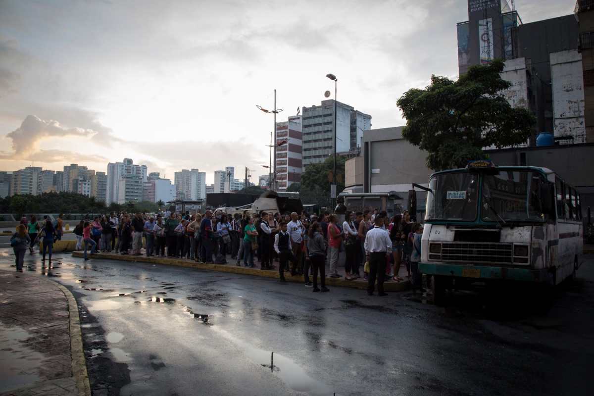 Transporte publico, la hoyada