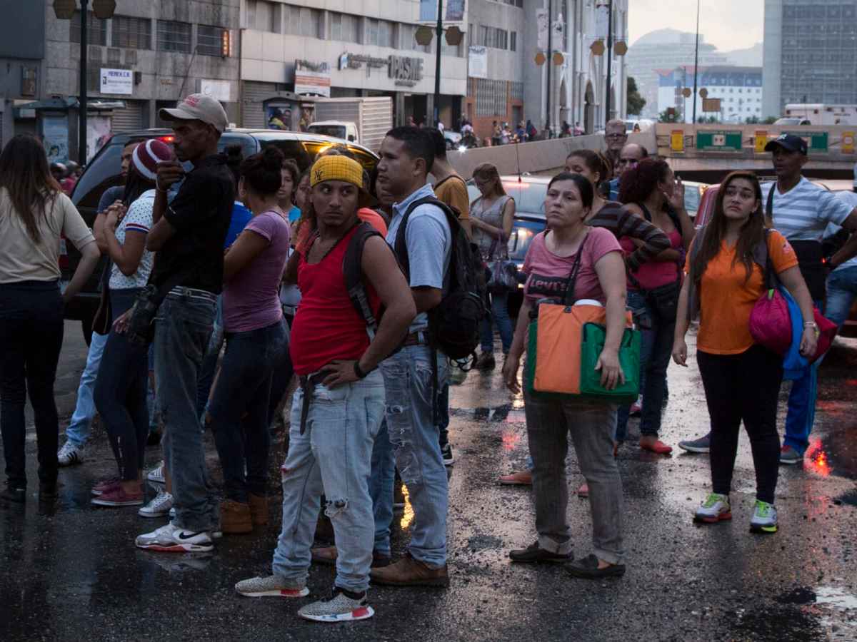 transporte publico, av Fuerzas Armadas