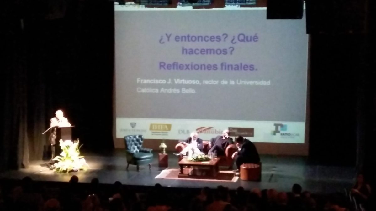 Foro "pespectivas 2018" de la UCAB