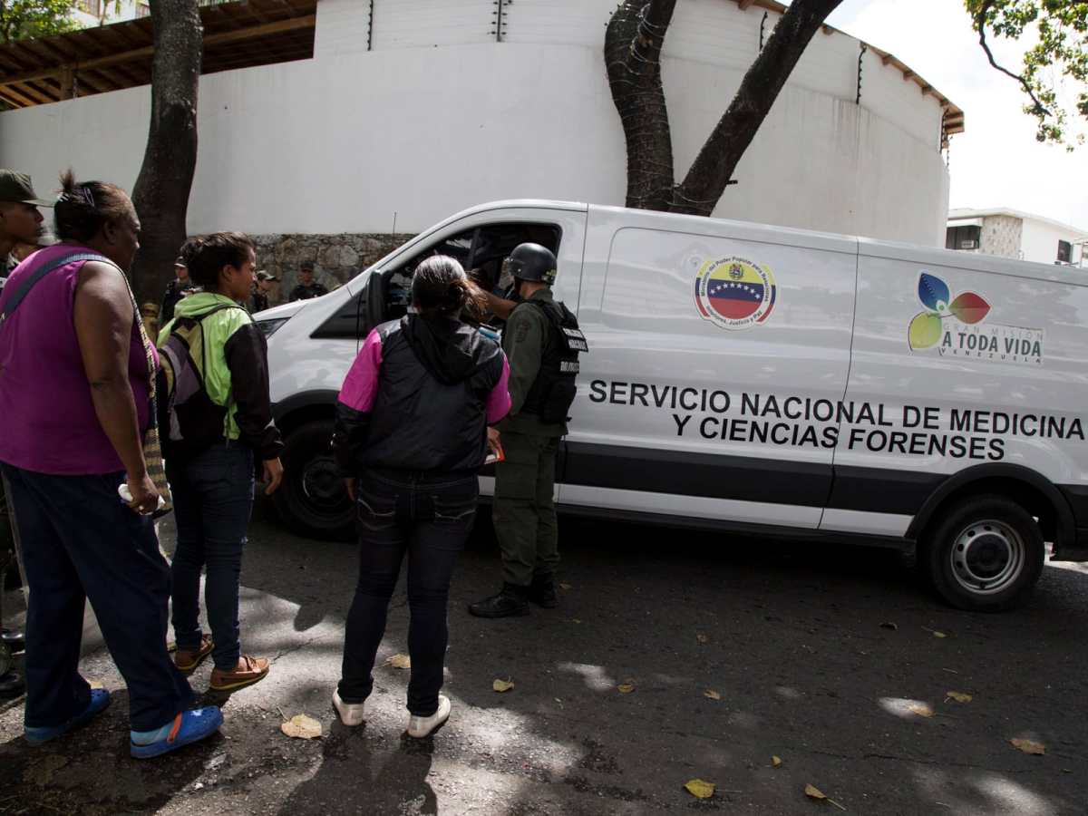 Oscar Perez morgue, furgoneta