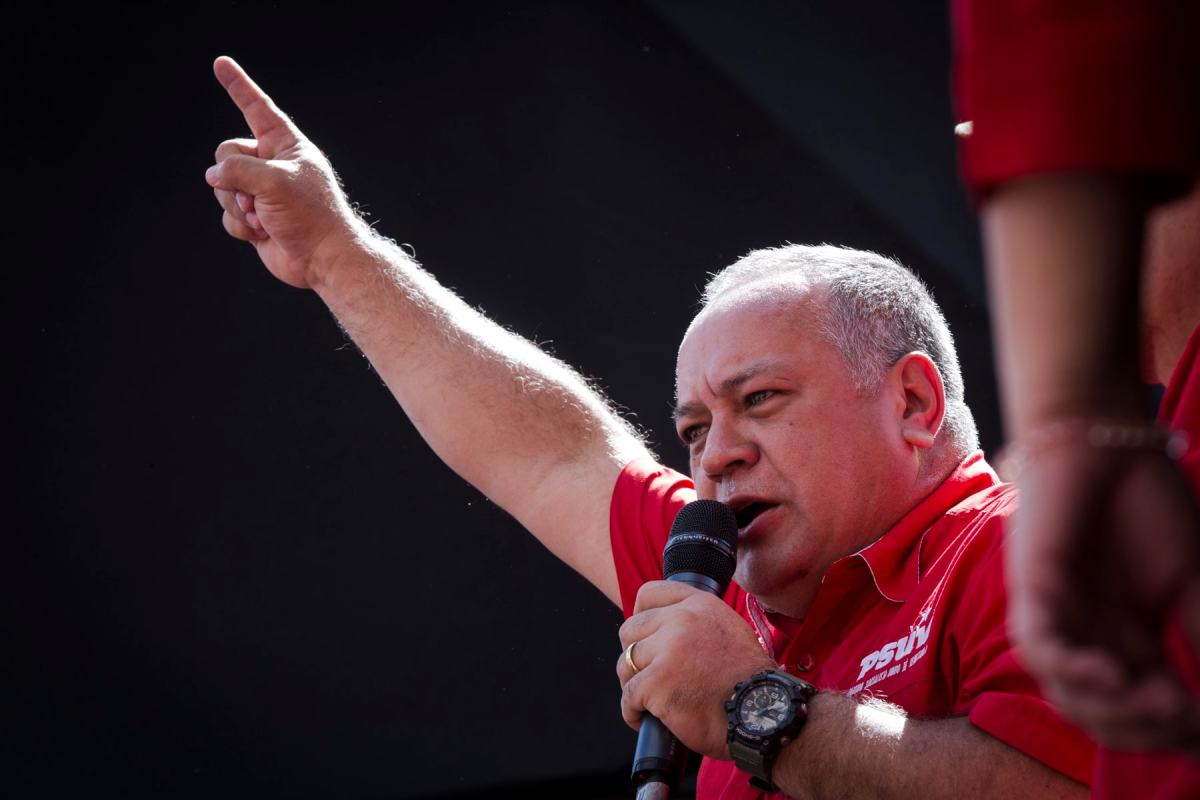 Diosdado Cabello: Más de 335.000 personas han sacado el carnet del PSUV