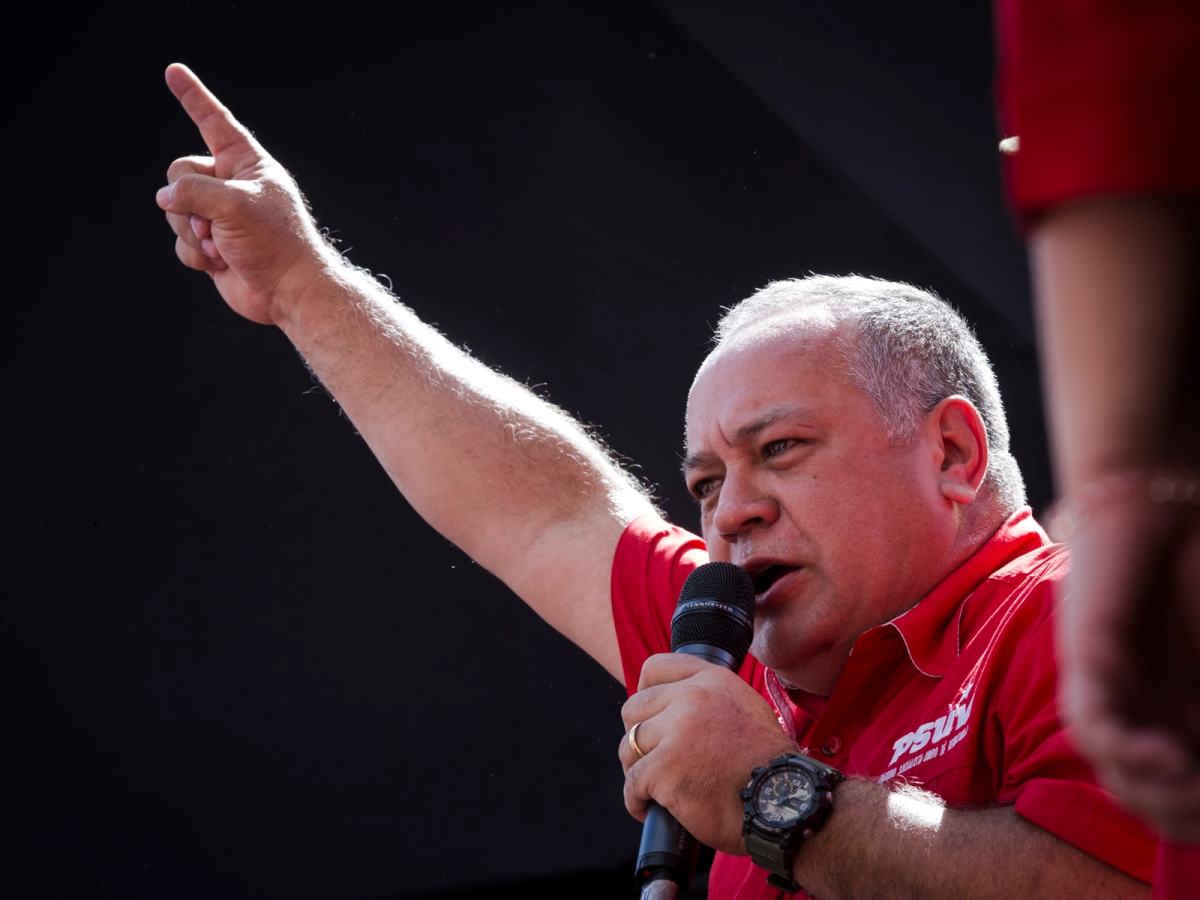 Diosdado Cabello: Más de 335.000 personas han sacado el carnet del PSUV