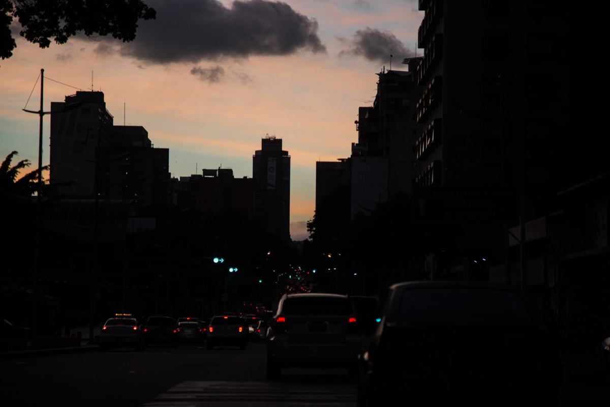 sebin | luz | parque carabobo