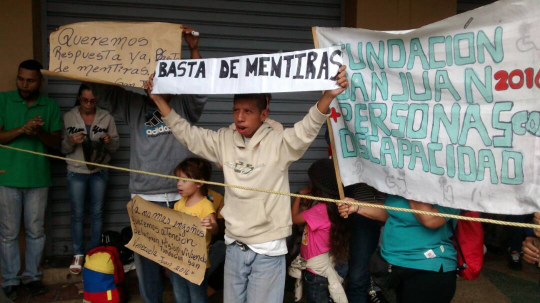 70 familias protestaron en la sede de Hábitat y Vivienda de Distrito Capital | 748 protestas