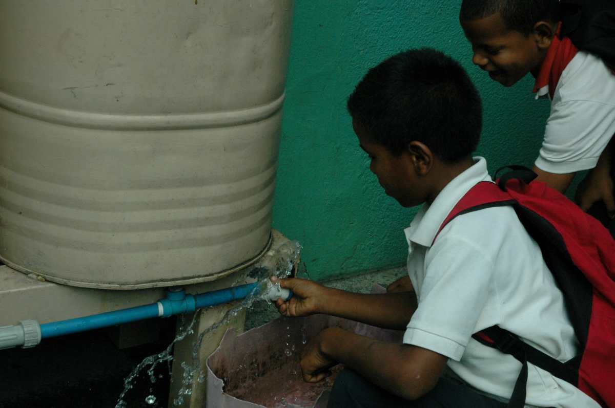 Crisis alimentaria y de transporte obliga a maestros de Bolívar a reducir horarios de clases