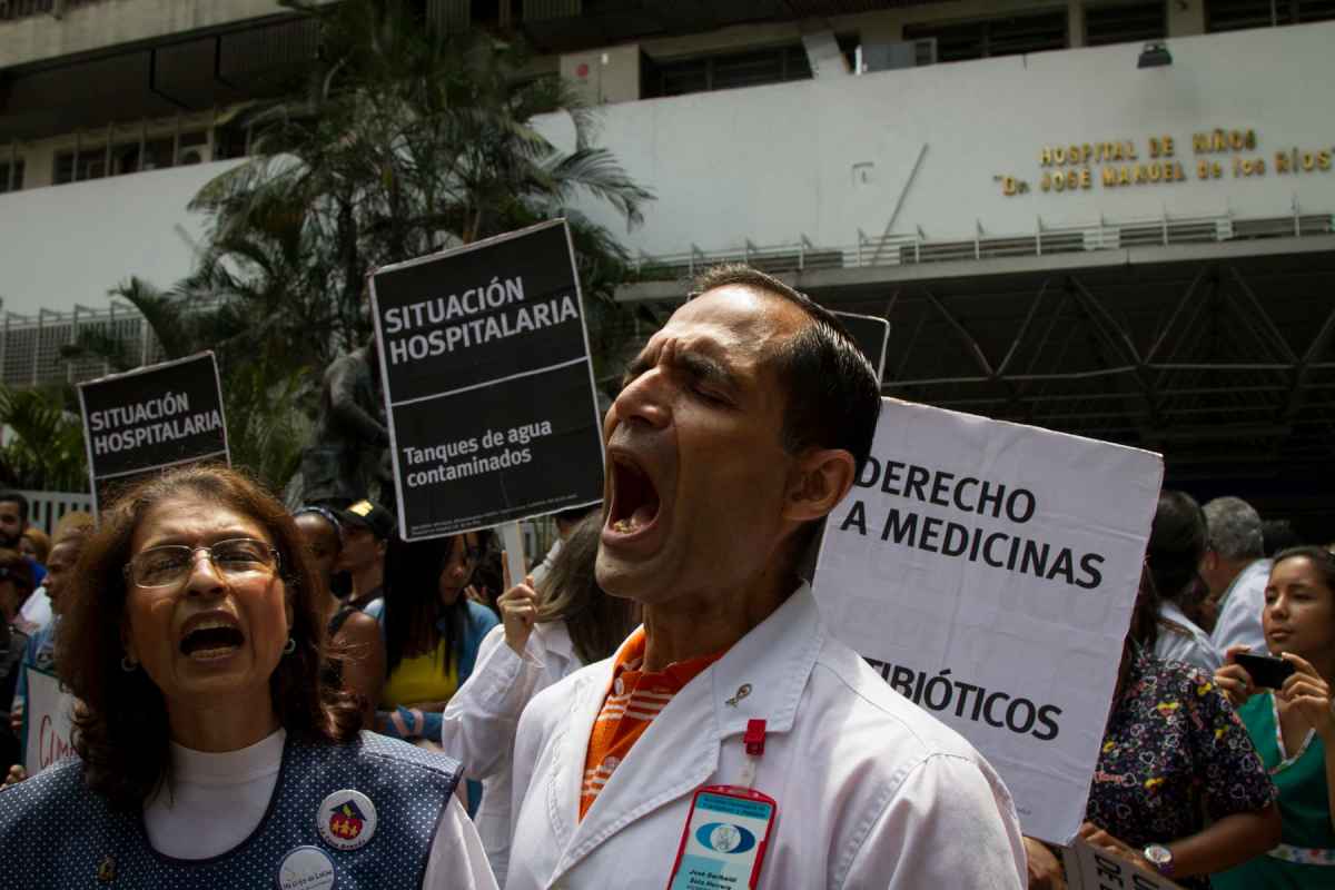 renuncias de profesores en aumento | médicos