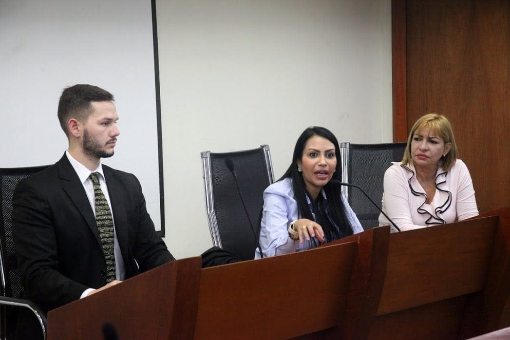 delsa solórzano | comisión de política interior | juan requesens