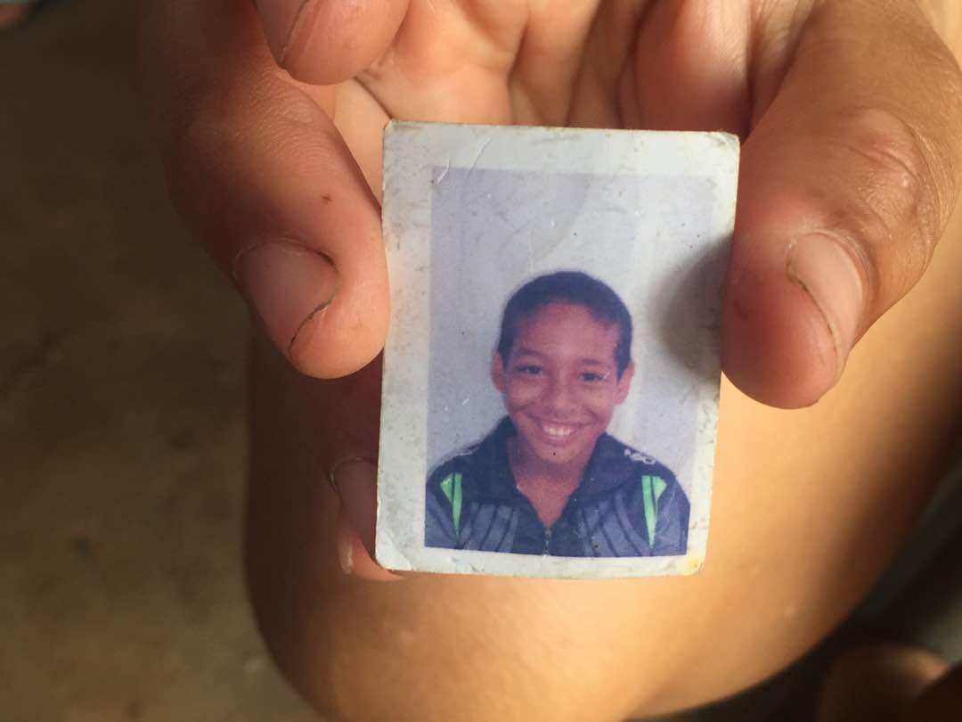 Acusan a policía de Bolívar de asesinar a adolescente cuando dispersaba a tiros protesta vecinal