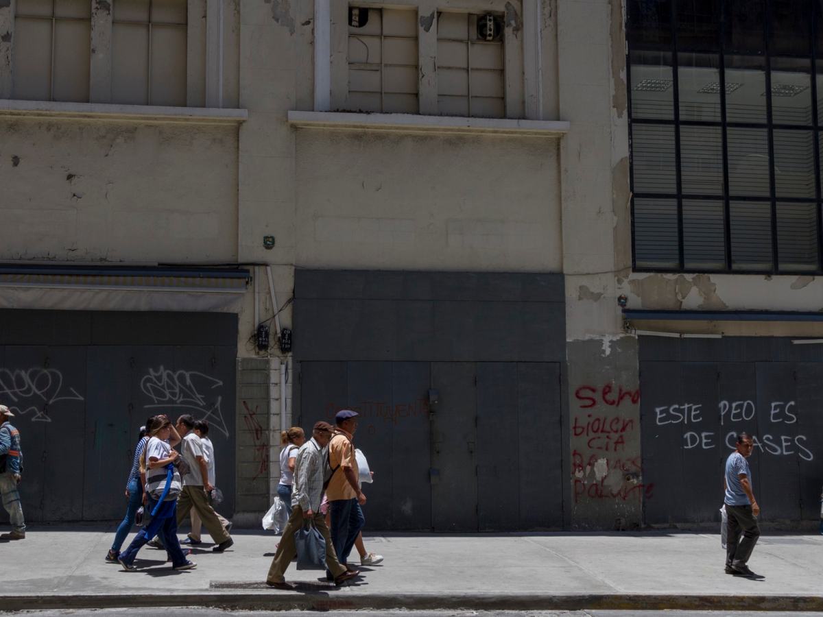 fallas de abastecimiento | bajar precios | comercios