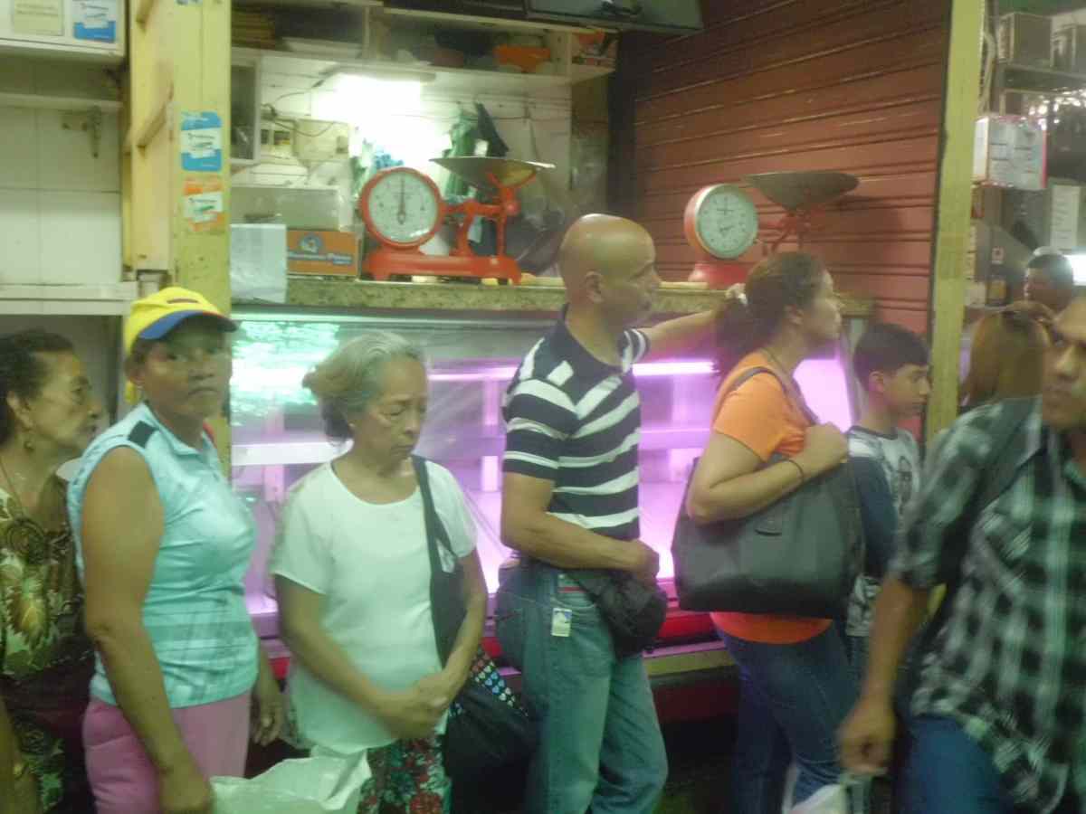 Escasez de carne en Quinta Crespo