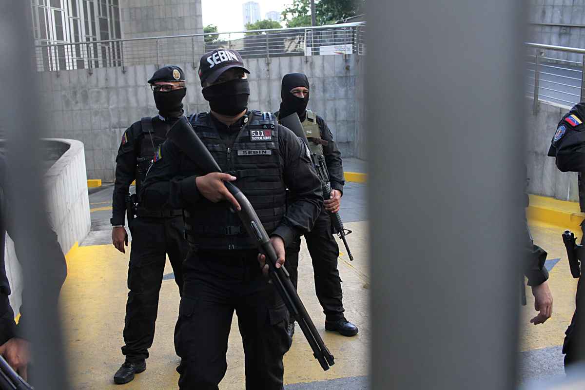 detenciones y allanamientos