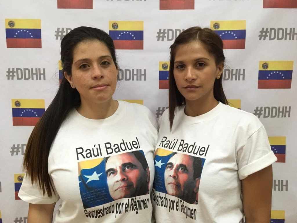 Las Baduel celebran la libertad de los militares de la causa de su padre sin olvidar su deseo de justicia