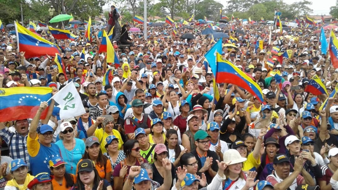 reconstruir la unidad