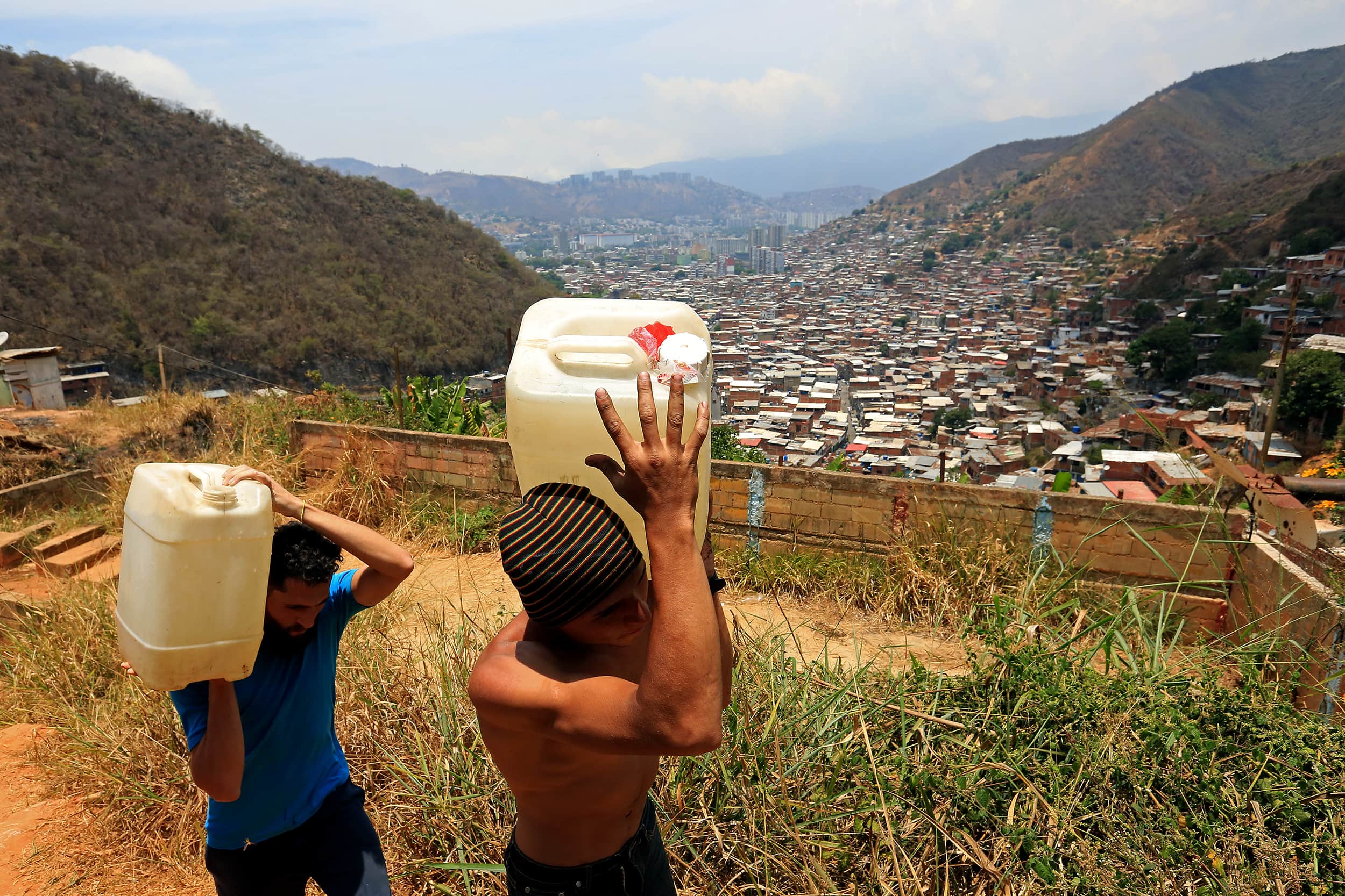 Sistema Tuy III sigue fallando y mantiene sin agua a 70 % de Caracas