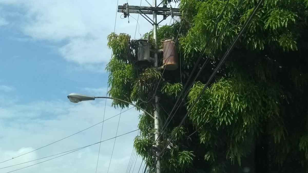 Explotó transformador en La Barracaa