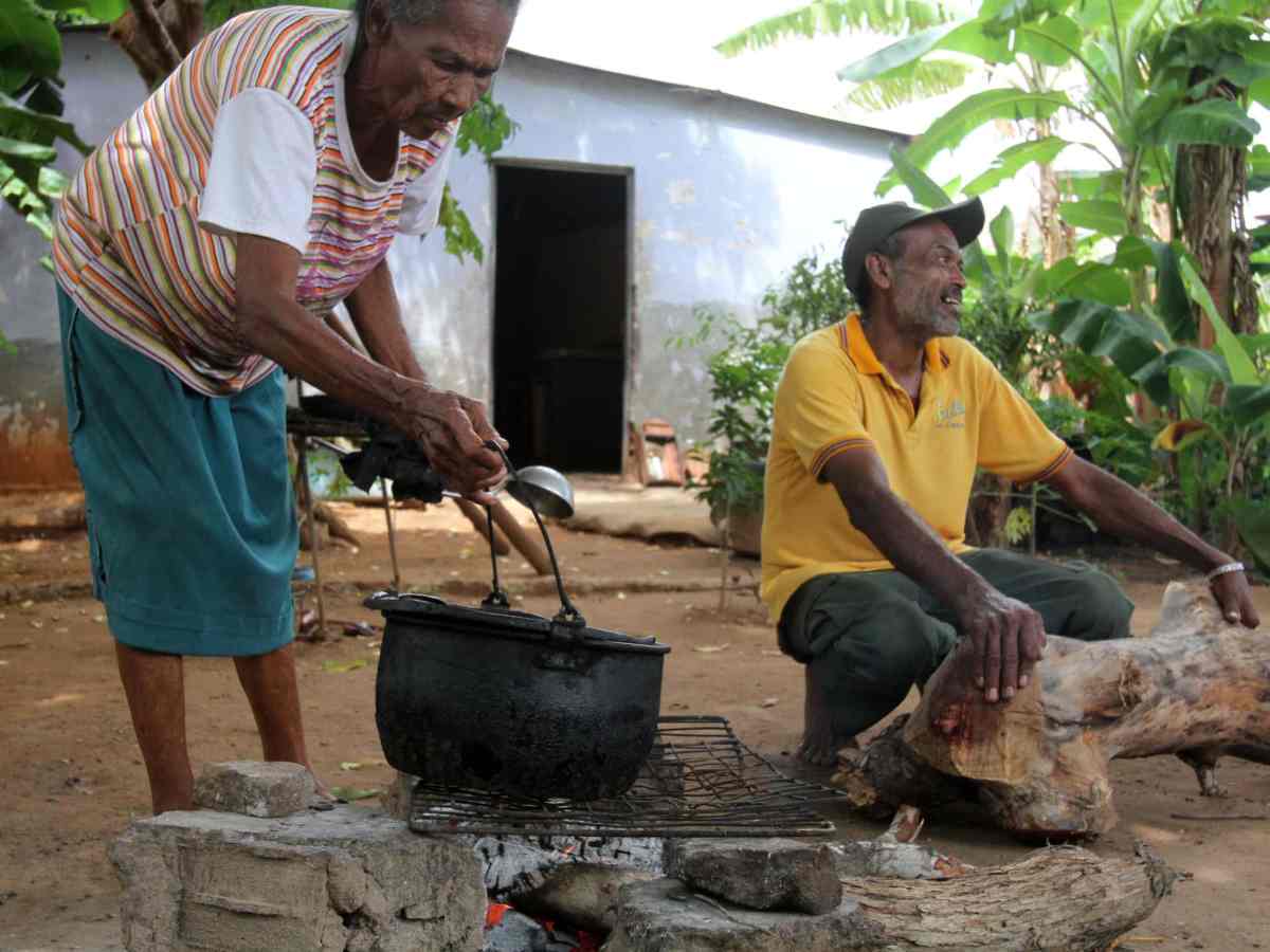 leña por alimento/ edad media