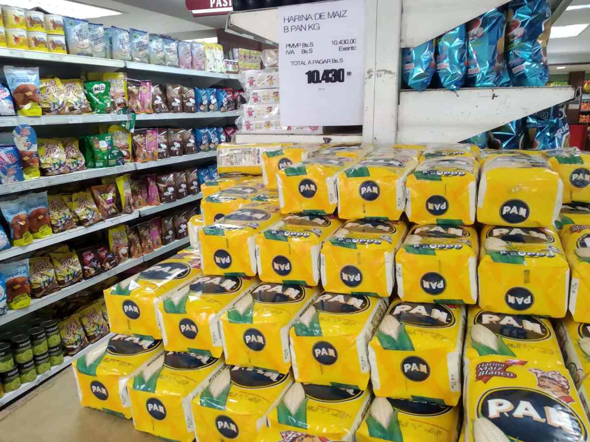 Víveres se ofrecen por más de 10.000 bolívares