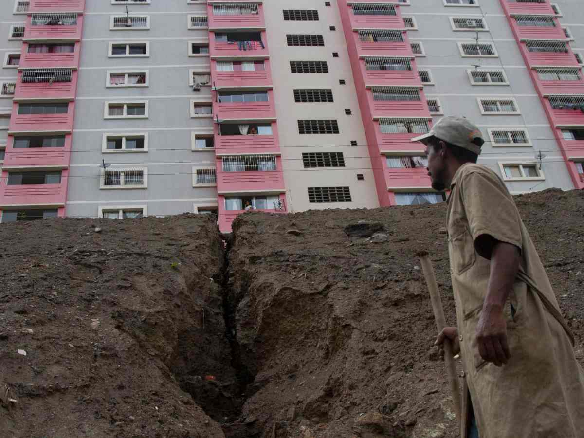 damnificada-urbanismo-megahueco-crónica-uno
