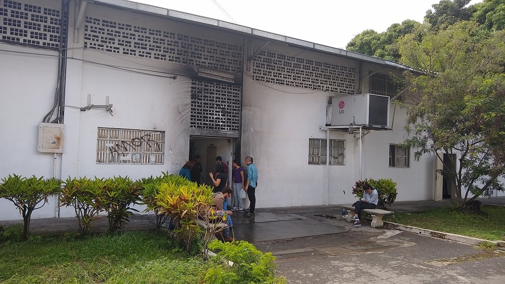 estudios políticos de la UCV