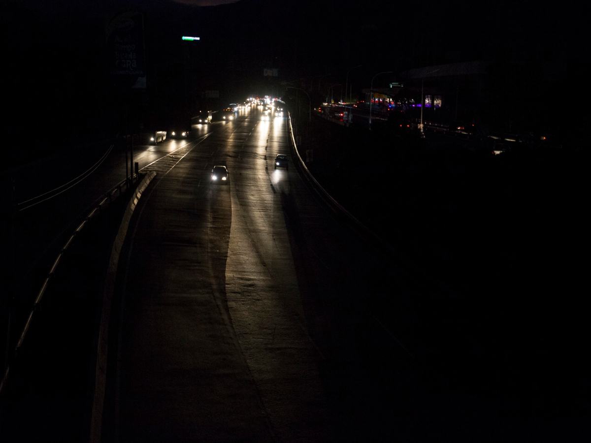 persisten fallas en el suministro eléctrico