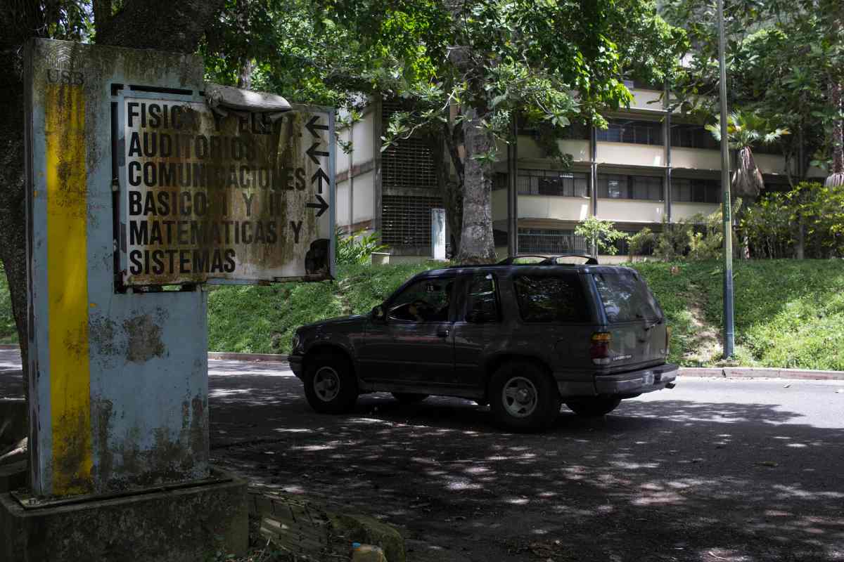 presupuesto para mantener las universidades