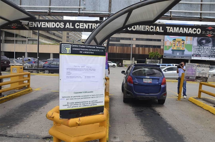 Irregularidades en el remolque de carros pone en aprietos a conductores