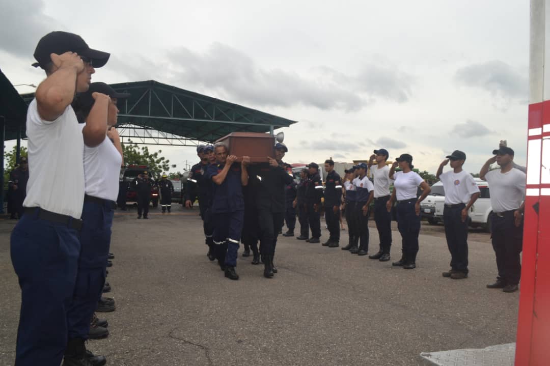 bombero randy reyes