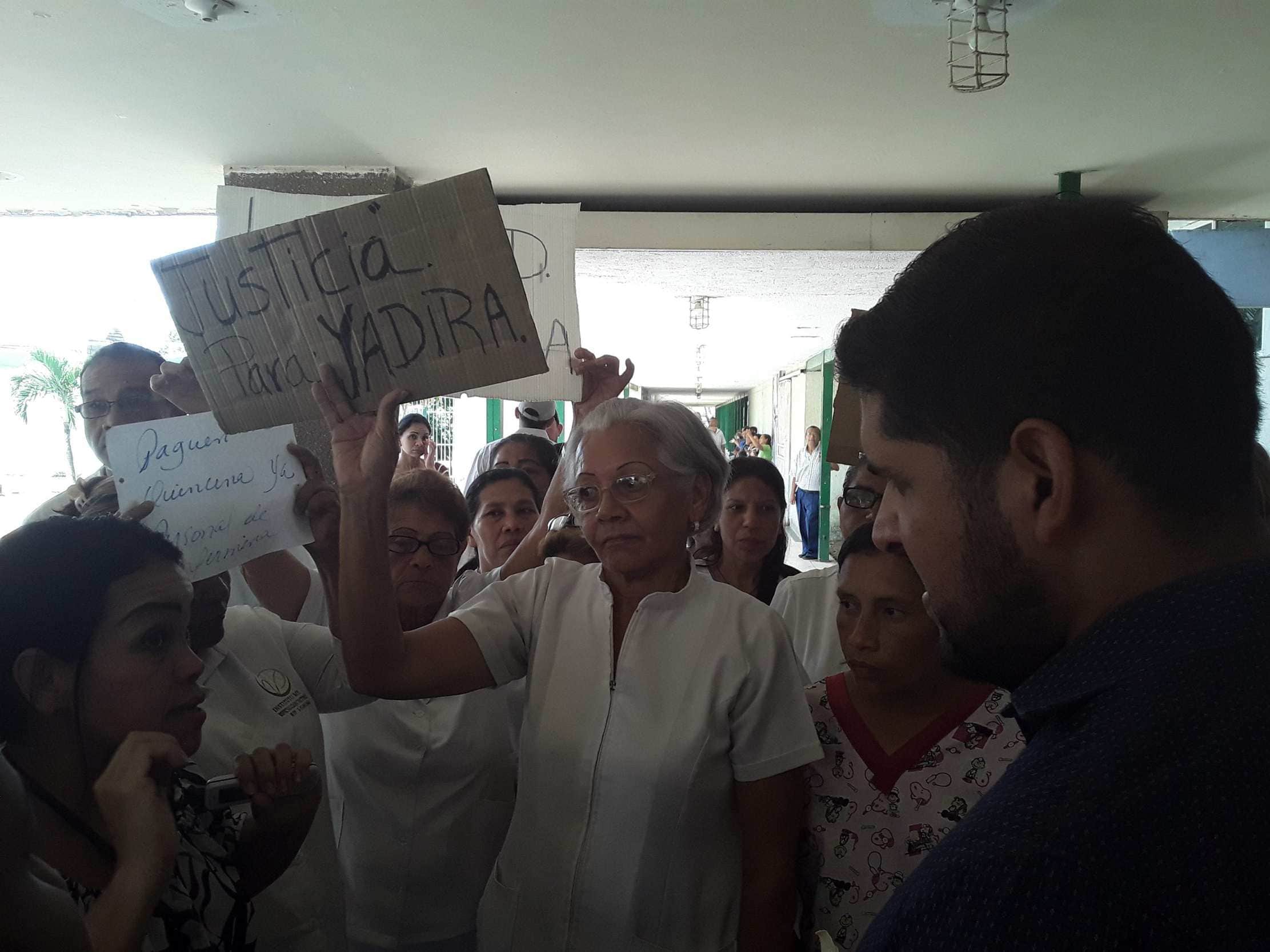 nueve compañeras detenidas