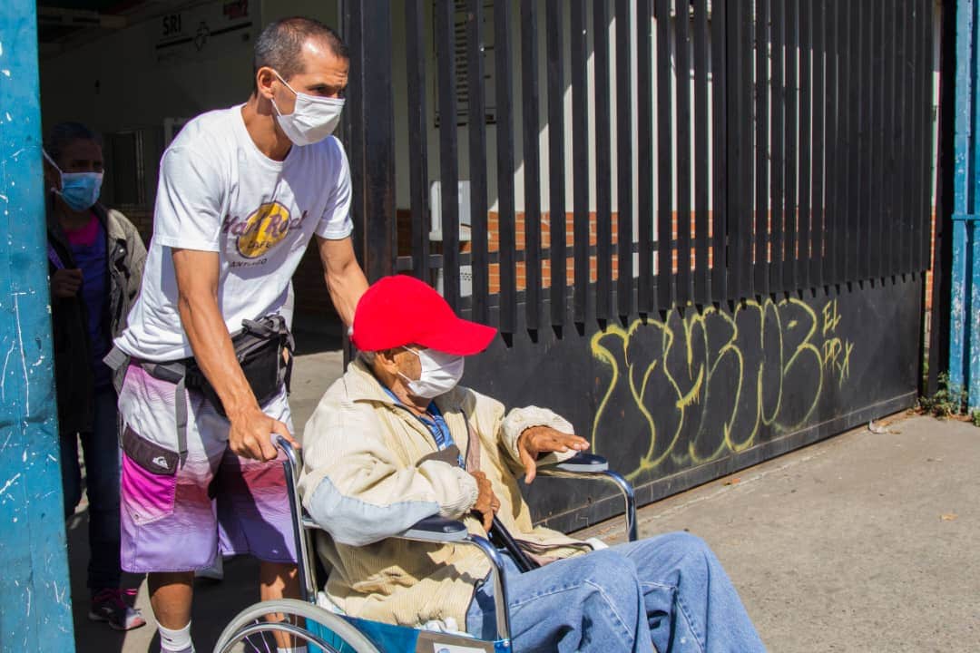 geriátricos están sin agua