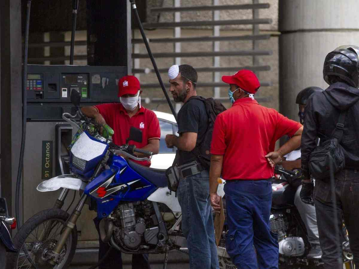 pico y placa - gasolina