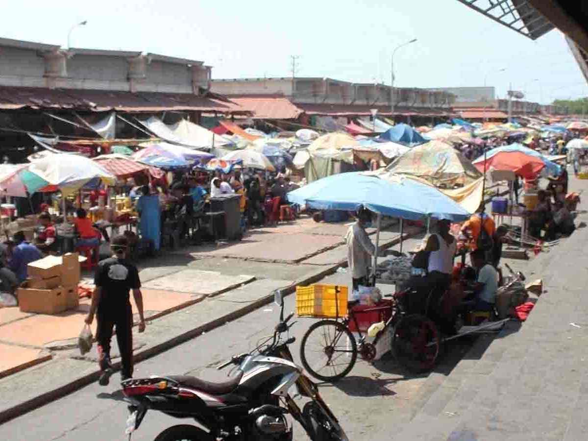 dólares en Maracaibo