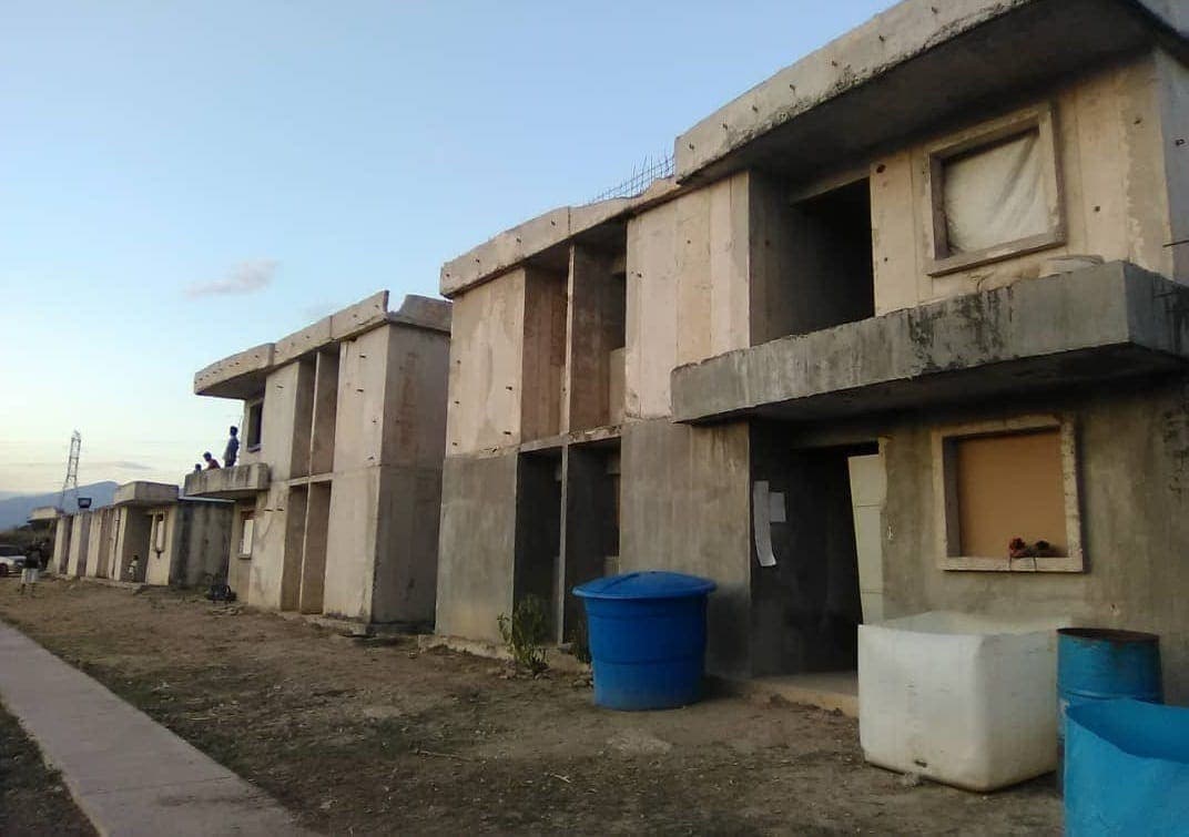 Banavih entregó viviendas