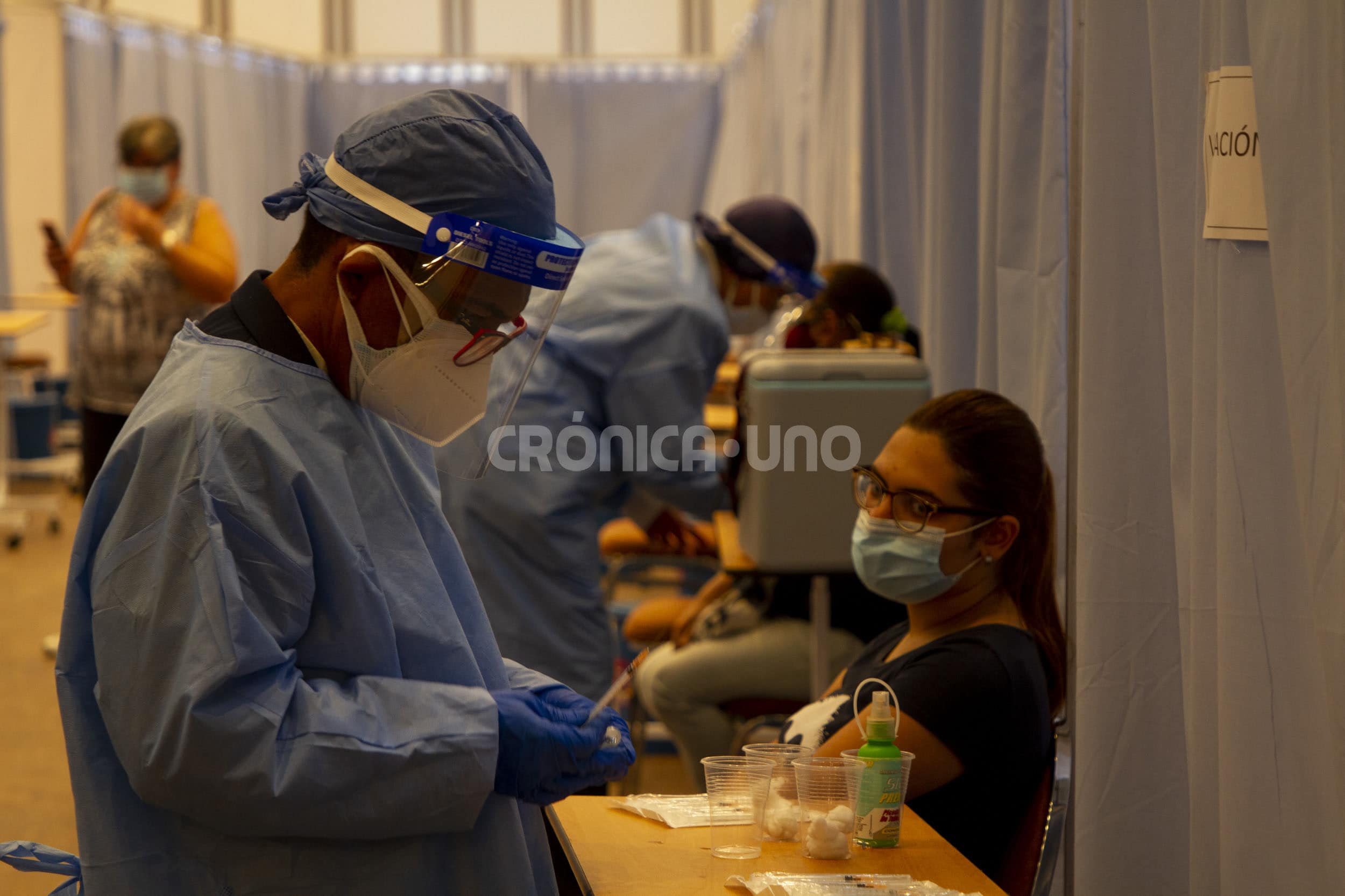 COVID-19 fase vacunación-nueva variante-nueva variante/pandemia