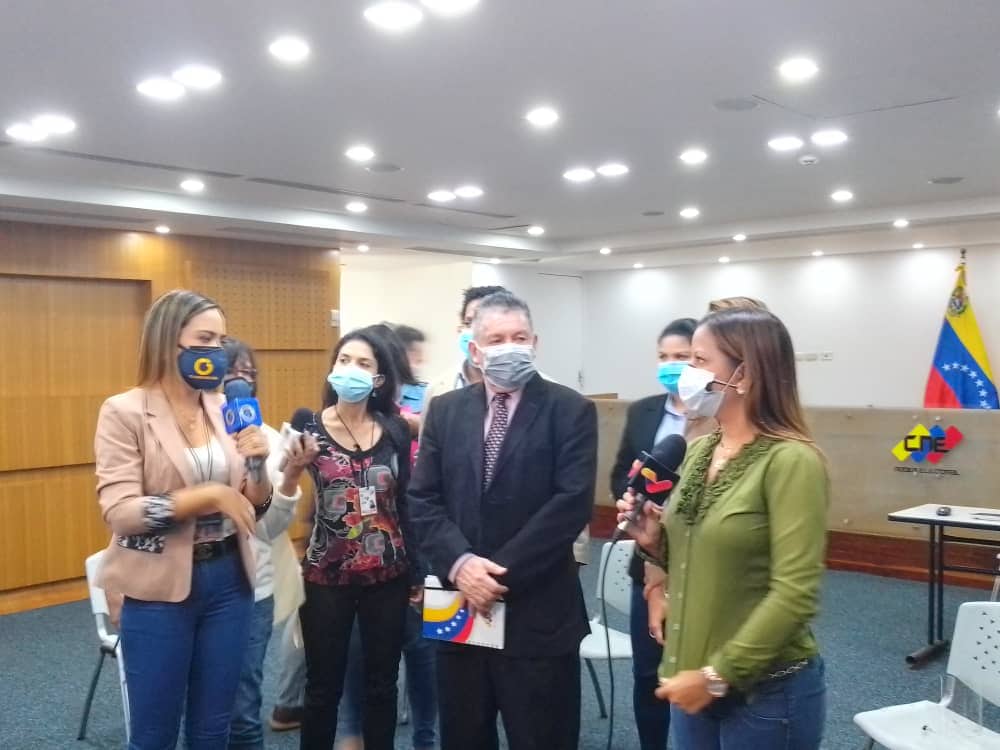 21-N, Alexis Corredor