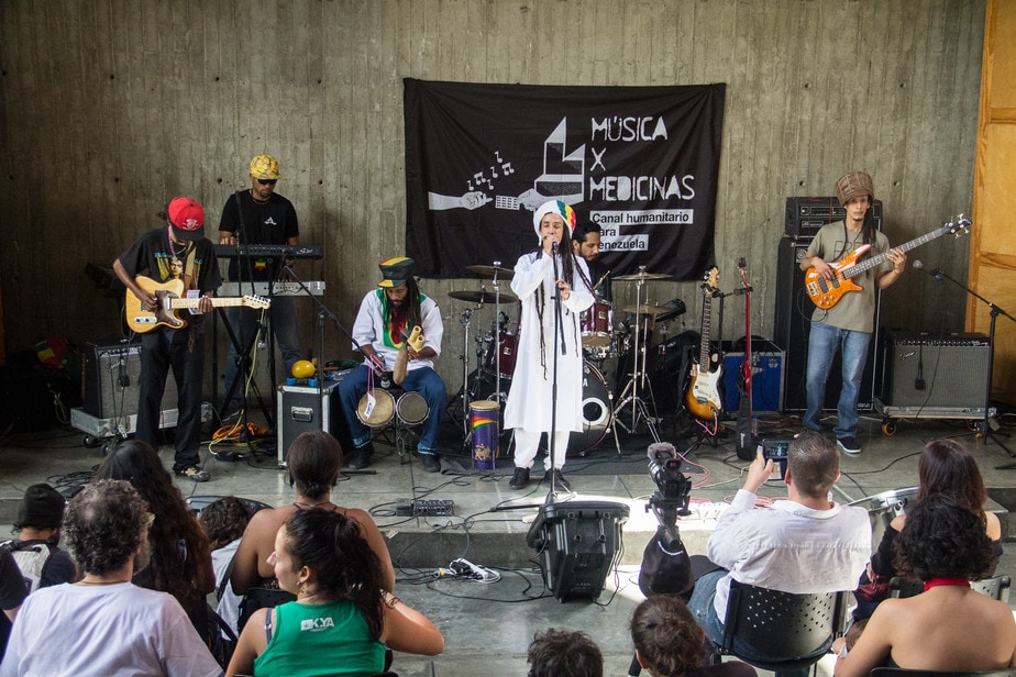 Música por Medicinas