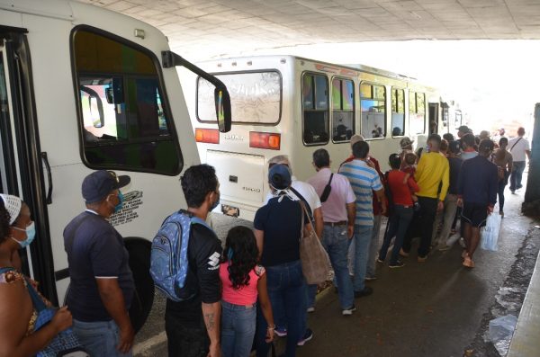 Entre La Guaira y Caracas