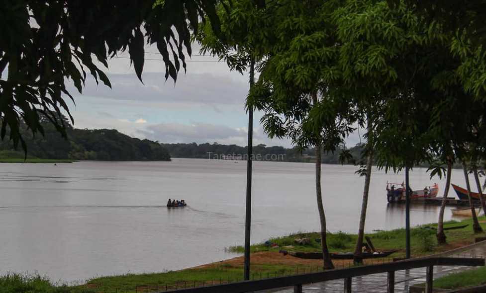 13 desaparecidos y cinco rescatados es el balance del naufragio en Delta Amacuro