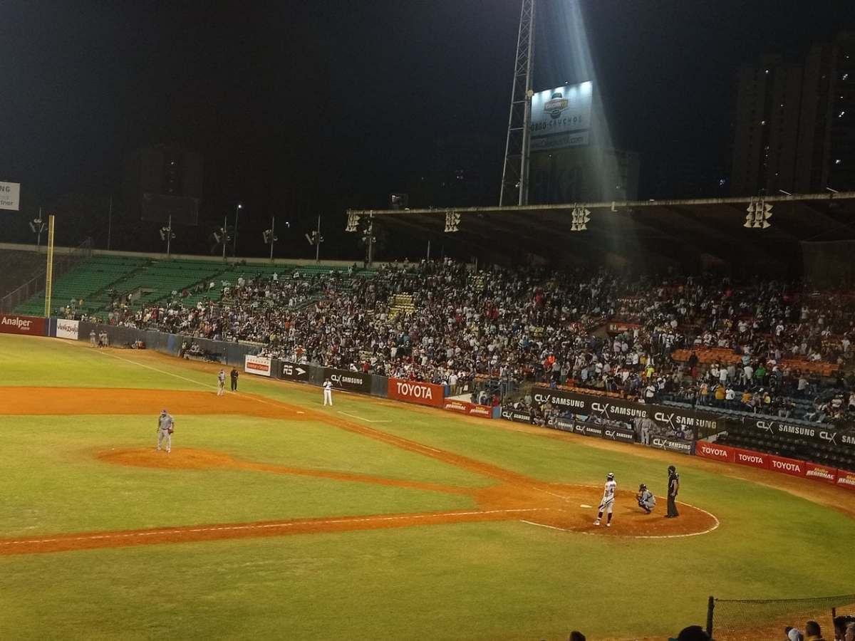 caracas-magallanes