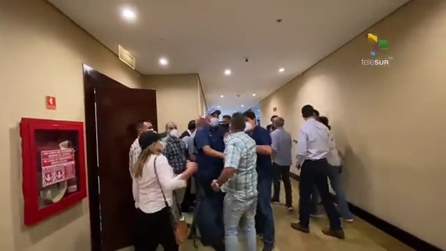 Candidatos opositores en Bolívar protagonizaron bochornosa escena durante encuentro con observadores europeos